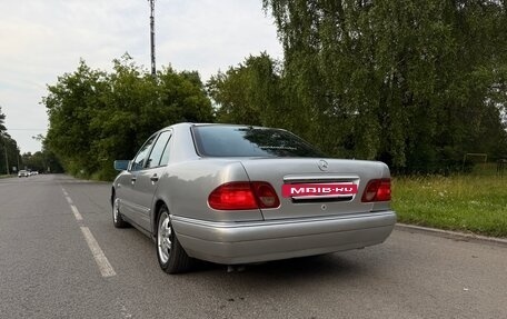Mercedes-Benz E-Класс, 1996 год, 399 999 рублей, 7 фотография