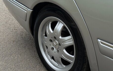 Mercedes-Benz E-Класс, 1996 год, 399 999 рублей, 23 фотография