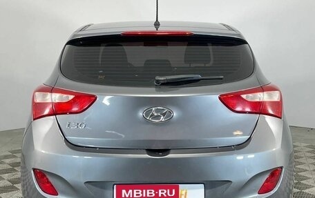 Hyundai i30 II рестайлинг, 2013 год, 850 000 рублей, 6 фотография