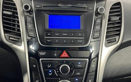 Hyundai i30 II рестайлинг, 2013 год, 850 000 рублей, 23 фотография