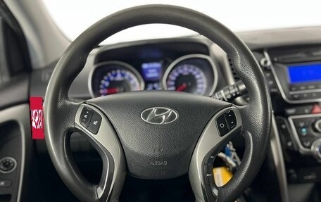 Hyundai i30 II рестайлинг, 2013 год, 850 000 рублей, 14 фотография