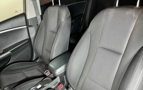 Hyundai i30 II рестайлинг, 2013 год, 850 000 рублей, 27 фотография
