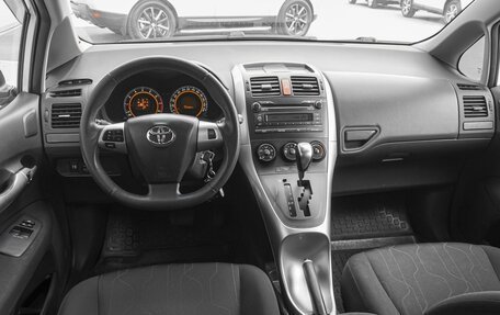 Toyota Auris II, 2011 год, 1 259 000 рублей, 6 фотография