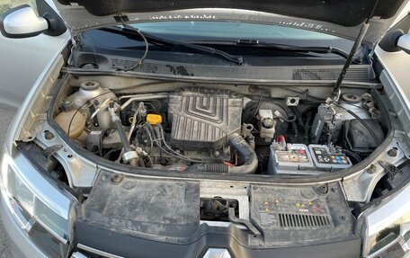 Renault Logan II, 2020 год, 890 000 рублей, 15 фотография