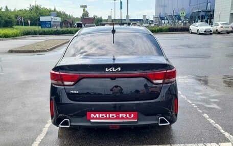 KIA Rio IV, 2021 год, 1 760 000 рублей, 2 фотография