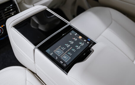 Land Rover Range Rover IV рестайлинг, 2025 год, 25 850 000 рублей, 2 фотография