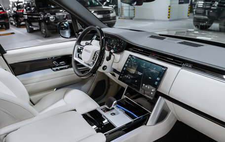 Land Rover Range Rover IV рестайлинг, 2025 год, 25 850 000 рублей, 3 фотография