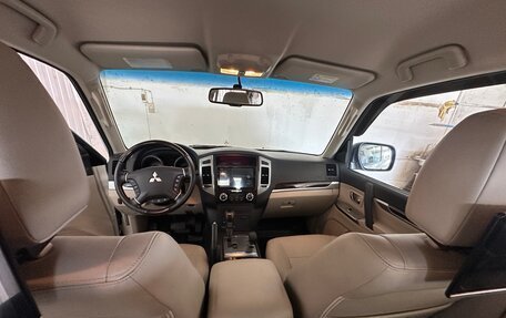 Mitsubishi Pajero IV, 2019 год, 3 950 000 рублей, 8 фотография