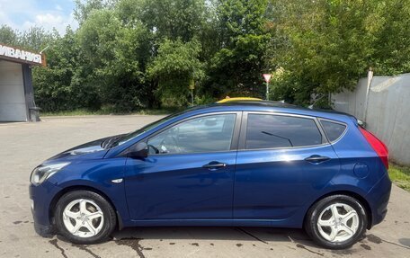 Hyundai Solaris II рестайлинг, 2015 год, 775 000 рублей, 3 фотография