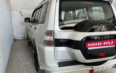 Mitsubishi Pajero IV, 2019 год, 3 950 000 рублей, 3 фотография