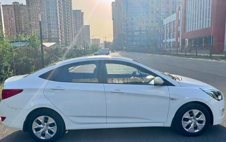 Hyundai Solaris II рестайлинг, 2014 год, 770 000 рублей, 6 фотография