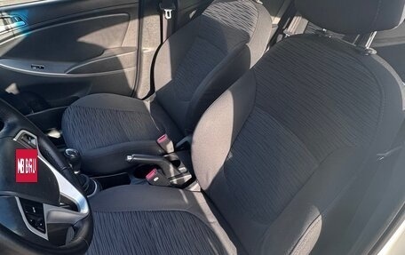 Hyundai Solaris II рестайлинг, 2014 год, 770 000 рублей, 14 фотография