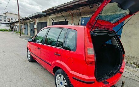 Ford Fusion I, 2004 год, 360 000 рублей, 3 фотография
