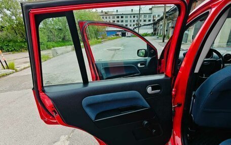 Ford Fusion I, 2004 год, 360 000 рублей, 14 фотография