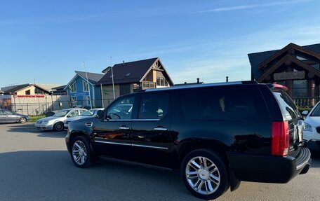 Cadillac Escalade III, 2011 год, 2 550 000 рублей, 8 фотография