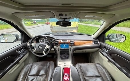 Cadillac Escalade III, 2011 год, 2 550 000 рублей, 11 фотография