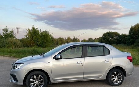 Renault Logan II, 2020 год, 890 000 рублей, 12 фотография