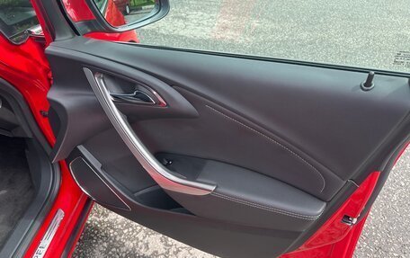 Opel Astra J, 2012 год, 900 000 рублей, 11 фотография