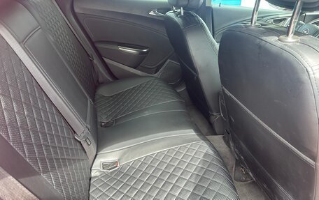 Opel Astra J, 2012 год, 900 000 рублей, 16 фотография