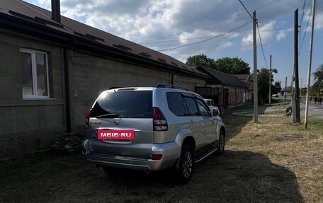 Toyota Land Cruiser Prado 120 рестайлинг, 2007 год, 2 380 000 рублей, 4 фотография