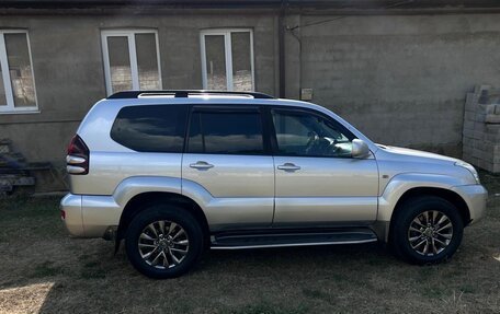 Toyota Land Cruiser Prado 120 рестайлинг, 2007 год, 2 380 000 рублей, 11 фотография