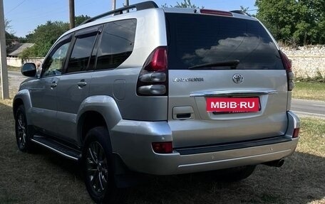 Toyota Land Cruiser Prado 120 рестайлинг, 2007 год, 2 380 000 рублей, 9 фотография