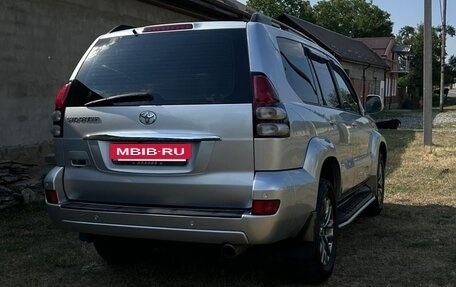 Toyota Land Cruiser Prado 120 рестайлинг, 2007 год, 2 380 000 рублей, 10 фотография