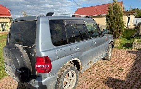 Mitsubishi Pajero iO, 2002 год, 399 000 рублей, 3 фотография