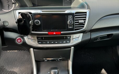 Honda Accord IX рестайлинг, 2013 год, 1 990 000 рублей, 15 фотография