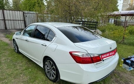Honda Accord IX рестайлинг, 2013 год, 1 990 000 рублей, 11 фотография