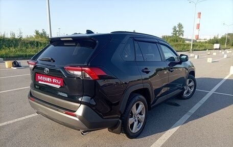 Toyota RAV4, 2020 год, 3 285 000 рублей, 4 фотография