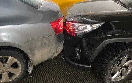 Toyota RAV4, 2020 год, 3 285 000 рублей, 22 фотография