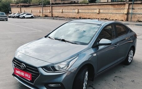 Hyundai Solaris II рестайлинг, 2018 год, 1 250 000 рублей, 4 фотография