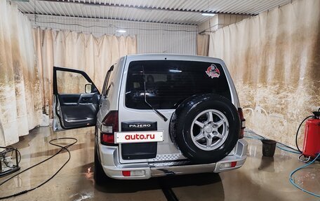 Mitsubishi Pajero III рестайлинг, 2002 год, 700 000 рублей, 2 фотография
