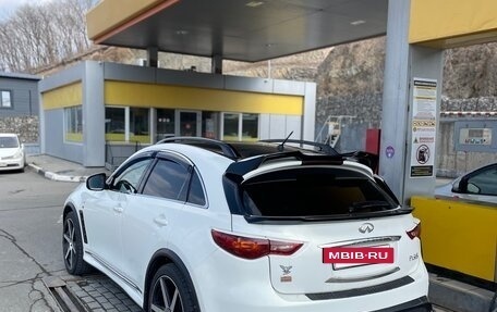Infiniti FX II, 2010 год, 2 000 000 рублей, 4 фотография