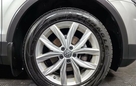 Volkswagen Tiguan II, 2018 год, 2 175 000 рублей, 17 фотография