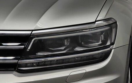 Volkswagen Tiguan II, 2018 год, 2 175 000 рублей, 18 фотография