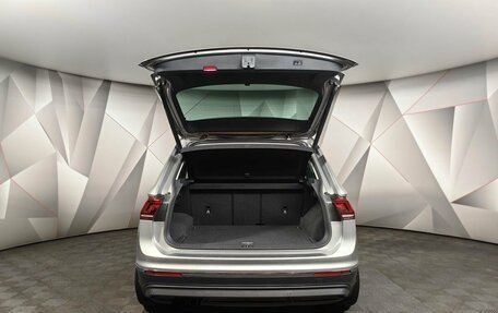 Volkswagen Tiguan II, 2018 год, 2 175 000 рублей, 20 фотография