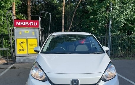 Honda Fit, 2020 год, 1 300 000 рублей, 7 фотография