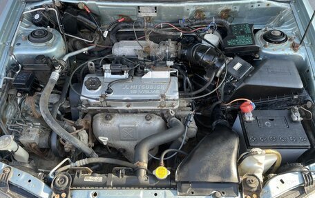 Mitsubishi Carisma I, 2003 год, 255 000 рублей, 17 фотография