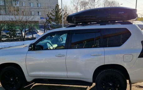 Toyota Land Cruiser Prado 150 рестайлинг 2, 2018 год, 3 900 000 рублей, 7 фотография