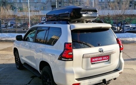 Toyota Land Cruiser Prado 150 рестайлинг 2, 2018 год, 3 900 000 рублей, 6 фотография
