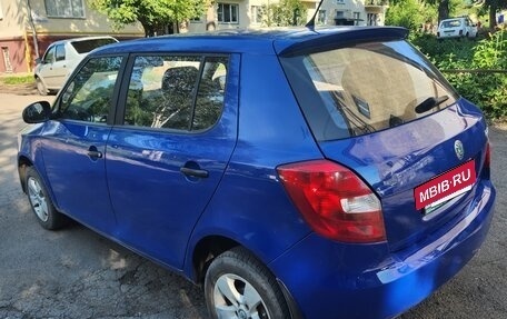 Skoda Fabia II, 2010 год, 380 000 рублей, 3 фотография