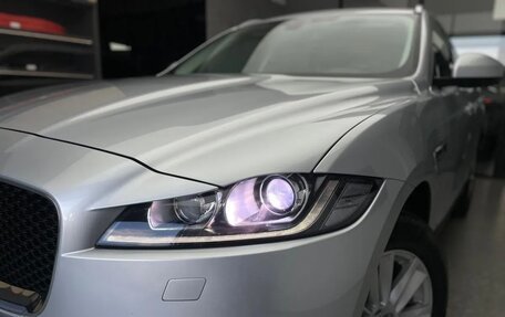 Jaguar F-Pace, 2017 год, 2 800 000 рублей, 7 фотография
