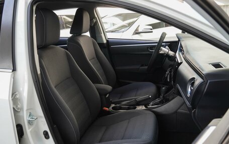 Toyota Corolla, 2018 год, 1 690 000 рублей, 8 фотография