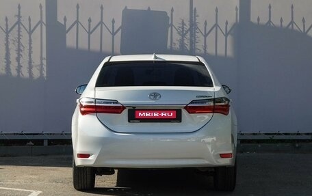Toyota Corolla, 2018 год, 1 690 000 рублей, 4 фотография
