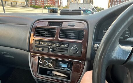 Toyota Vista, 1997 год, 395 000 рублей, 24 фотография