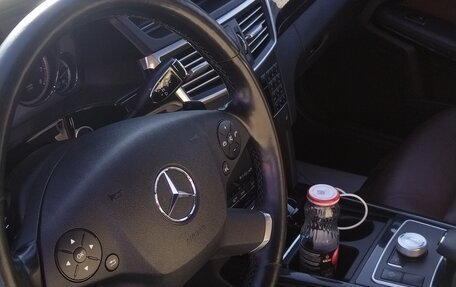 Mercedes-Benz E-Класс, 2010 год, 1 300 000 рублей, 4 фотография