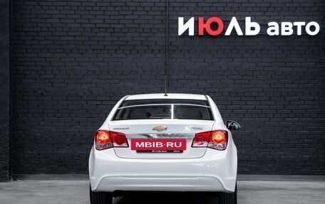 Chevrolet Cruze II, 2014 год, 890 000 рублей, 7 фотография