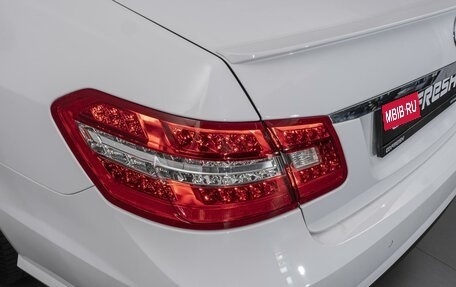 Mercedes-Benz E-Класс, 2012 год, 1 880 000 рублей, 6 фотография